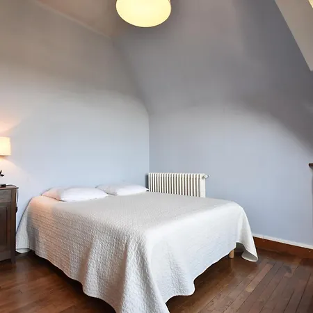Mansion In Belves With Private Pool, Cleaning Included Holiday home *