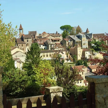 Mansion In Belves With Private Pool, Cleaning Included Holiday home